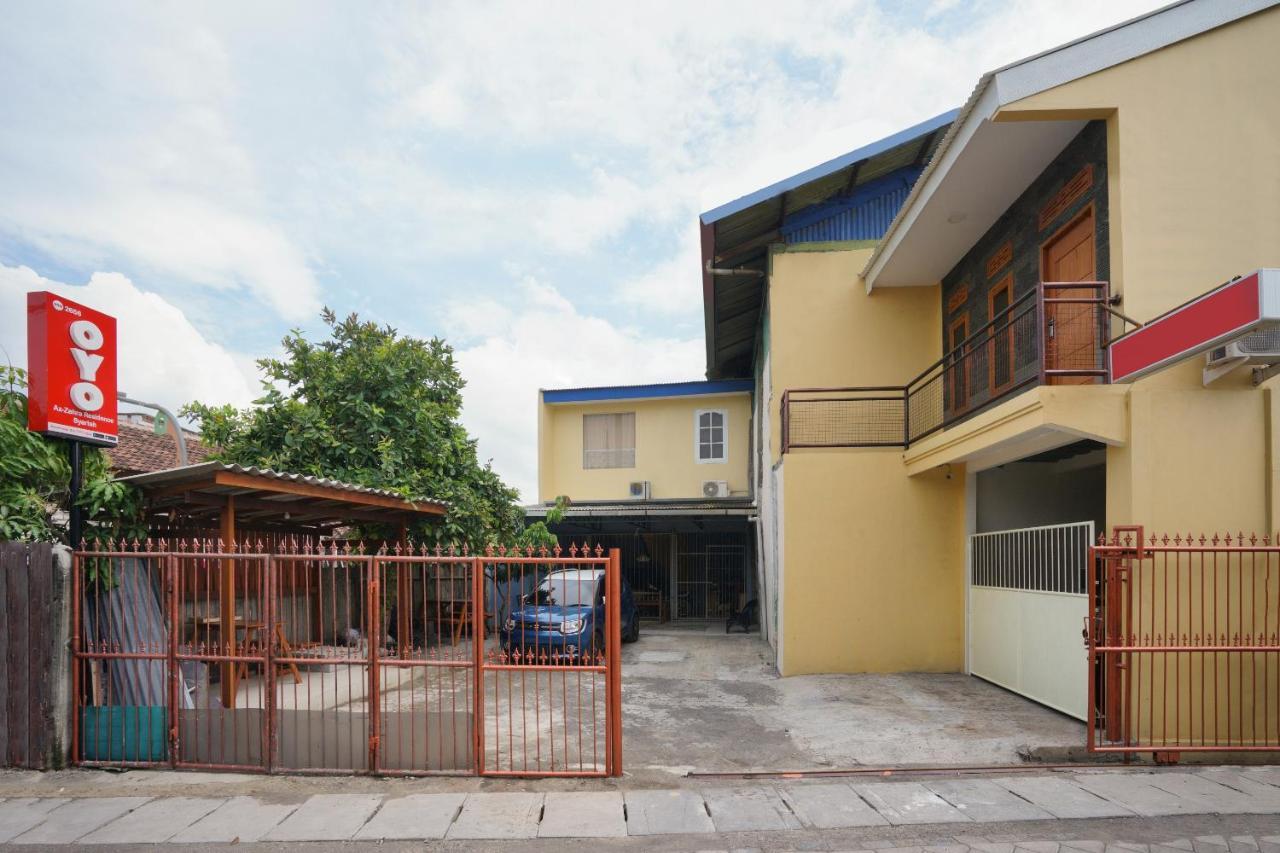 Oyo 2656 Az Zahra Residence Syariah Surabaya Luaran gambar
