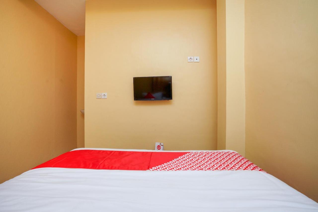 Oyo 2656 Az Zahra Residence Syariah Surabaya Luaran gambar