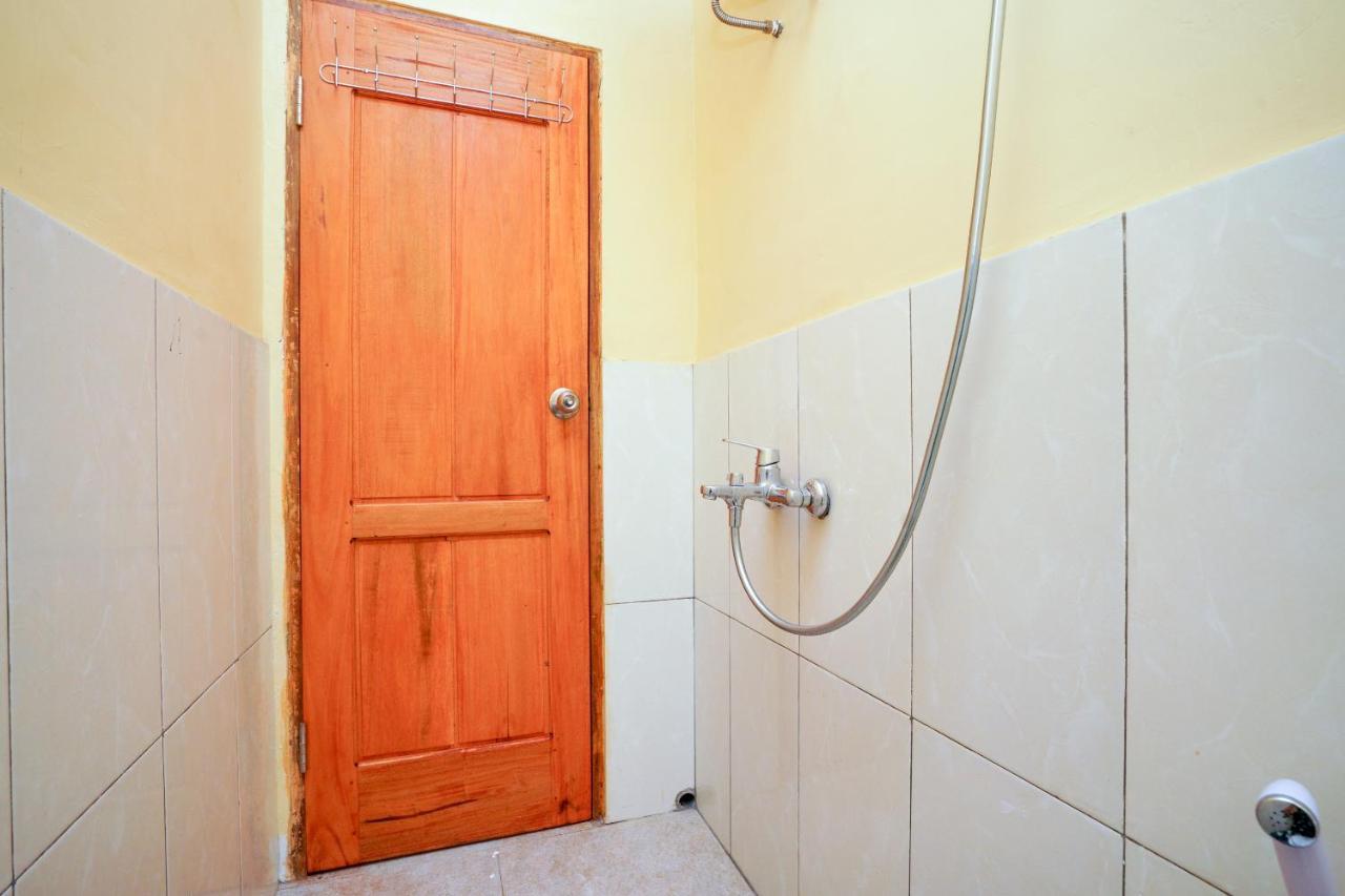 Oyo 2656 Az Zahra Residence Syariah Surabaya Luaran gambar