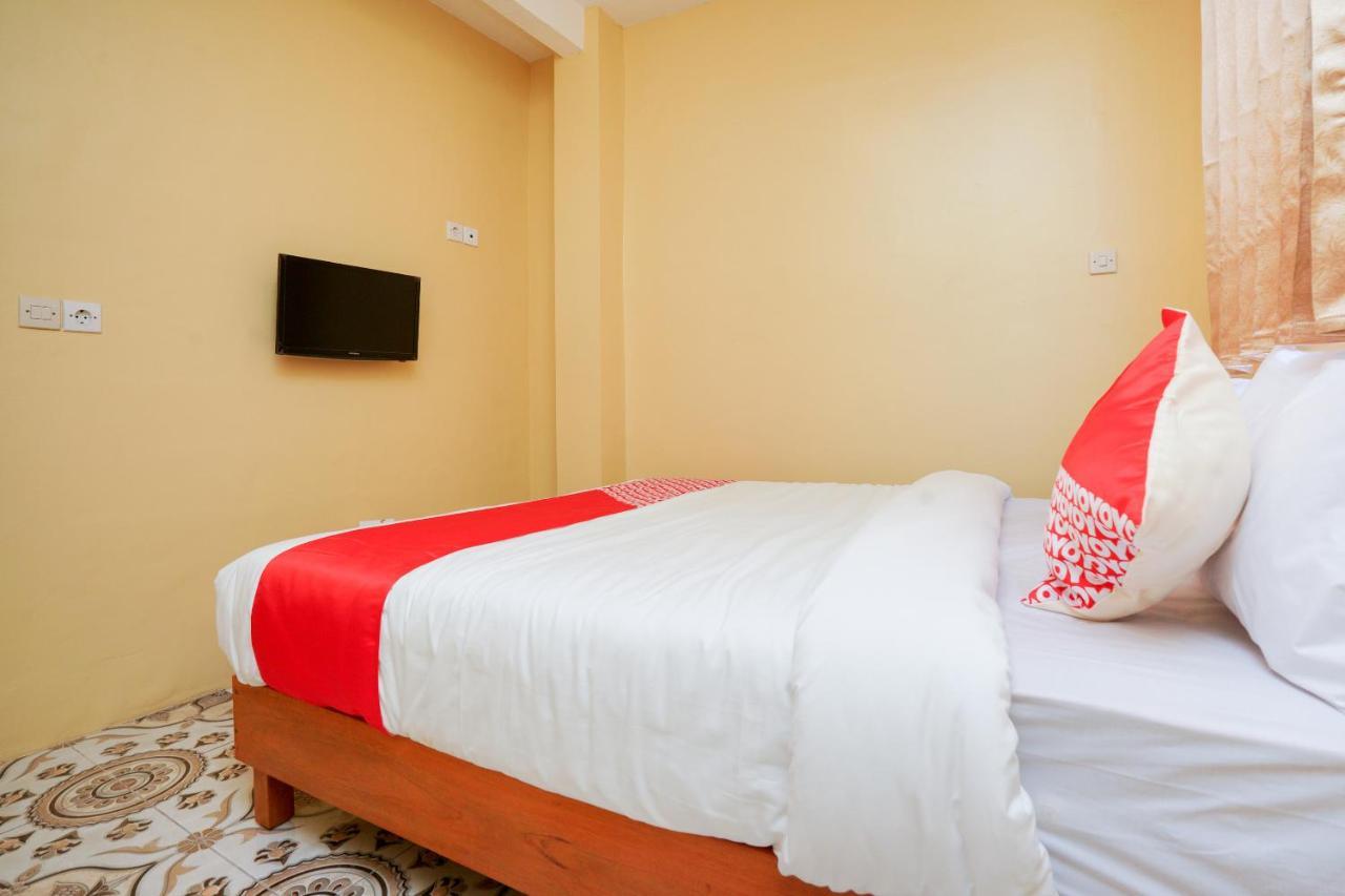 Oyo 2656 Az Zahra Residence Syariah Surabaya Luaran gambar
